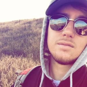 Meet your Posher, Andrew